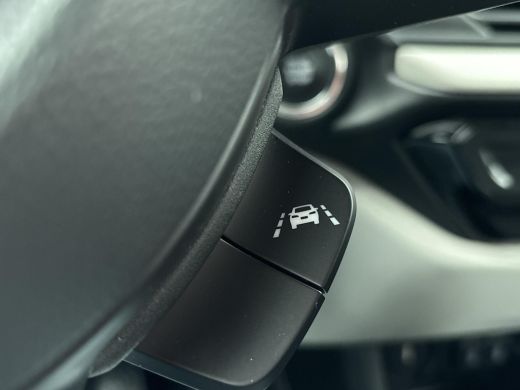 Suzuki Swift 1.2 Select Smart Hybrid GEEN AFLEVERKOSTEN | Parkeersensoren achter | Stoelverwarming | Adaptieve... ActivLease financial lease