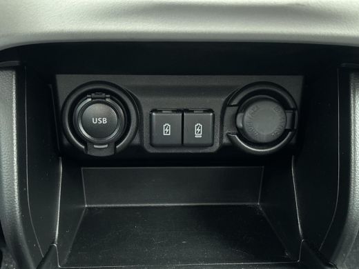 Suzuki Swift 1.2 Select Smart Hybrid GEEN AFLEVERKOSTEN | Parkeersensoren achter | Stoelverwarming | Adaptieve... ActivLease financial lease