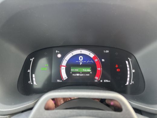 Toyota Aygo Hybrid 115 GR Sport | Navigatie | Apple CarPlay/Android auto | Achteruitrijcamera ActivLease financial lease