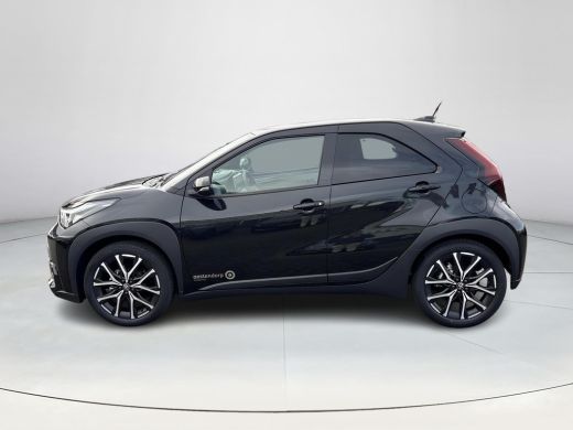 Toyota Aygo Hybrid 115 GR Sport | Navigatie | Apple CarPlay/Android auto | Achteruitrijcamera ActivLease financial lease
