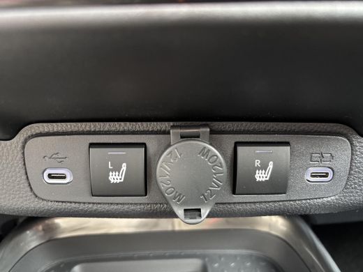 Toyota Aygo Hybrid 115 GR Sport | Navigatie | Apple CarPlay/Android auto | Achteruitrijcamera ActivLease financial lease