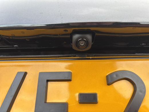 Toyota Aygo Hybrid 115 GR Sport | Navigatie | Apple CarPlay/Android auto | Achteruitrijcamera ActivLease financial lease