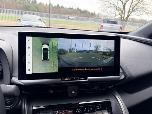 Toyota C-HR 1.8 Hybrid 140 First Edition ActivLease financial lease