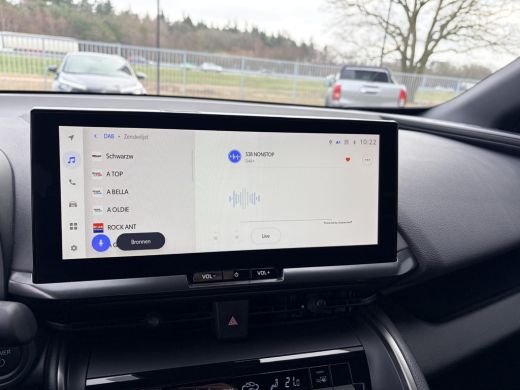 Toyota C-HR 1.8 Hybrid 140 First Edition ActivLease financial lease