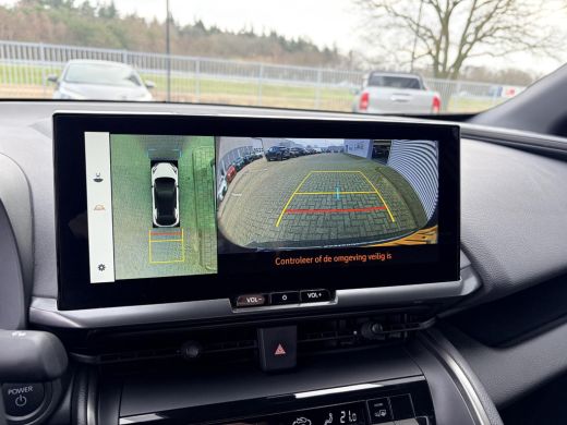 Toyota C-HR 1.8 Hybrid 140 First Edition ActivLease financial lease