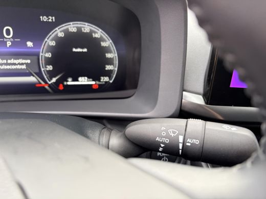 Toyota C-HR 1.8 Hybrid 140 First Edition ActivLease financial lease