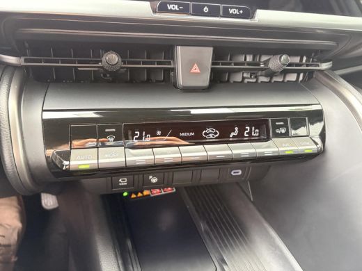 Toyota C-HR 1.8 Hybrid 140 First Edition ActivLease financial lease