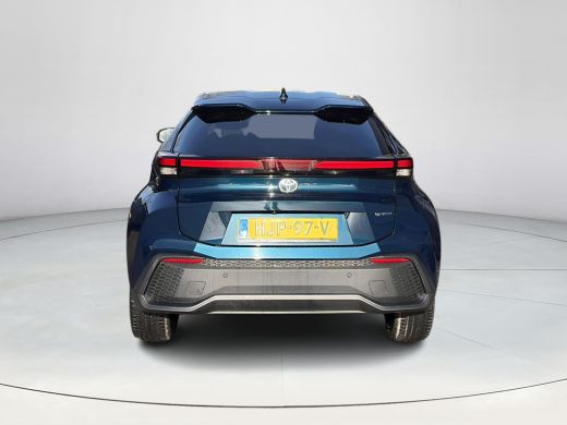 Toyota C-HR 1.8 Hybrid 140 First Edition ActivLease financial lease