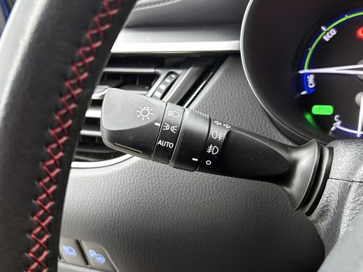 Toyota C-HR 2.0 Hybrid GR-Sport / Pdc+Camera / Airco-ecc./ Navigatie / Xenon / 1/2 Leder / Radio multimedia /... ActivLease financial lease