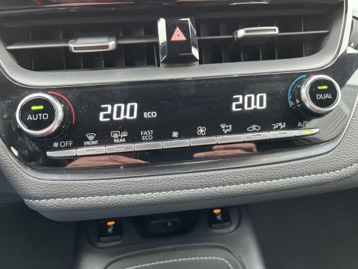 Toyota Corolla Touring Sports 1.8 Hybrid Dynamic | All-in prijs | Automaat | Apple/Android auto ActivLease financial lease