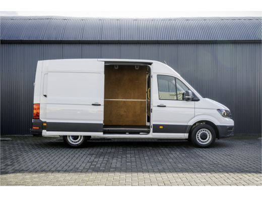 Volkswagen Crafter 2.0 TDI L3H3 Trendline | Facelift | 140PK | Carplay | Navi | Cruise | Airco | Trekhaak ActivLease financial lease