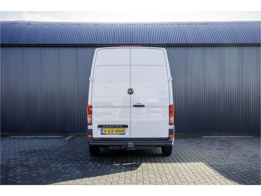 Volkswagen Crafter 2.0 TDI L3H3 Trendline | Facelift | 140PK | Carplay | Navi | Cruise | Airco | Trekhaak ActivLease financial lease