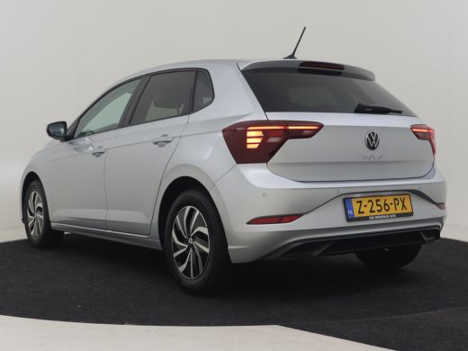 Volkswagen Polo 1.0 TSI Life Edition 95pk | Camera achter | Adaptief cruise control | Parkeersensoren v+a |  Navi... ActivLease financial lease