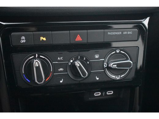 Volkswagen T-Cross 1.0 TSI 115PK Life Edition | STOELVERW. | CAMERA | NAVIGATIE | ALL SEASSON | FULL LED | 17 INCH |... ActivLease financial lease