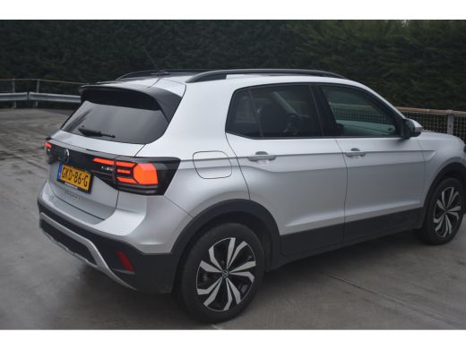 Volkswagen T-Cross 1.0 TSI 115PK Life Edition | STOELVERW. | CAMERA | NAVIGATIE | ALL SEASSON | FULL LED | 17 INCH |... ActivLease financial lease