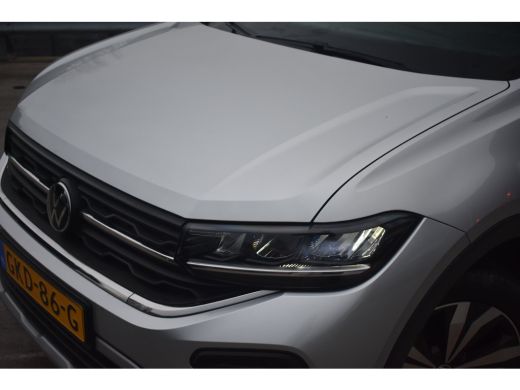 Volkswagen T-Cross 1.0 TSI 115PK Life Edition | STOELVERW. | CAMERA | NAVIGATIE | ALL SEASSON | FULL LED | 17 INCH |... ActivLease financial lease