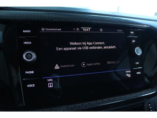 Volkswagen T-Cross 1.0 TSI Style DSG | Adapt. Cruise | Stoelverwarming | LED | PDC | Navi | Carplay | Climate | Dode... ActivLease financial lease