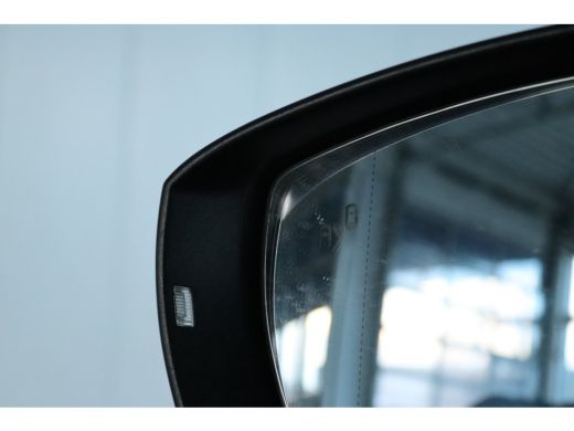 Volkswagen T-Cross 1.0 TSI Style DSG | Adapt. Cruise | Stoelverwarming | LED | PDC | Navi | Carplay | Climate | Dode... ActivLease financial lease