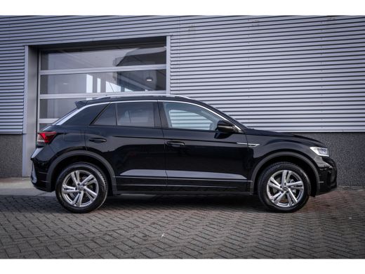 Volkswagen T-Roc 1.5 TSI R-Line | Cruise control adaptief | R-Line exterieur | Trekhaak met afneembare kogel ActivLease financial lease