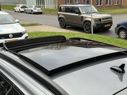 Volkswagen T-Roc 1.5 TSI R-Line Edition Panorama | ACC | Stuur/stoelverwarming ActivLease financial lease