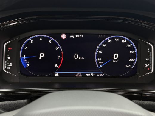 Volkswagen T-Roc 1.5 TSI R-Line Edition Panorama | ACC | Stuur/stoelverwarming ActivLease financial lease