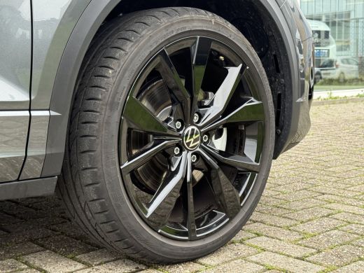 Volkswagen T-Roc 1.5 TSI R-Line Edition Panorama | ACC | Stuur/stoelverwarming ActivLease financial lease