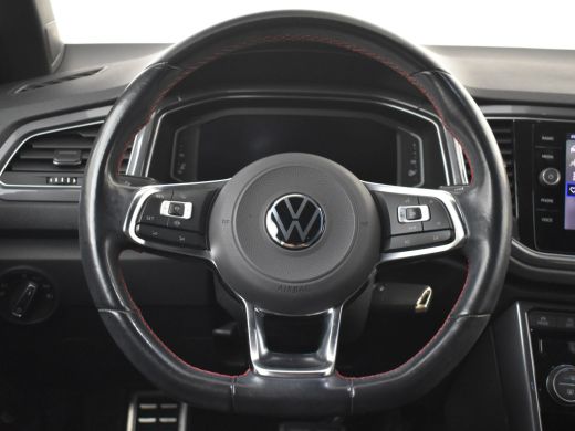 Volkswagen T-Roc 1.5 TSI Sport 150 pk DSG/AUTO | Dodehoekdetectie  | Navigatie | Adaptief cruise control | Camera ... ActivLease financial lease