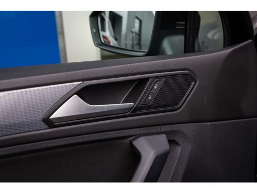 Volkswagen Tiguan 1.5 TSI Life Business | Trekhaak-uitklapbaar | Cruise adaptief | Camera | Stuur+stoel verwarming ... ActivLease financial lease