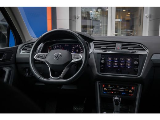 Volkswagen Tiguan 1.5 TSI Life Business | Trekhaak-uitklapbaar | Cruise adaptief | Camera | Stuur+stoel verwarming ... ActivLease financial lease