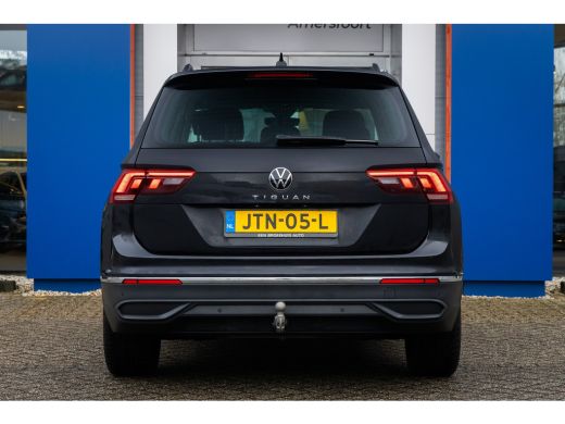 Volkswagen Tiguan 1.5 TSI Life Business | Trekhaak-uitklapbaar | Cruise adaptief | Camera | Stuur+stoel verwarming ... ActivLease financial lease