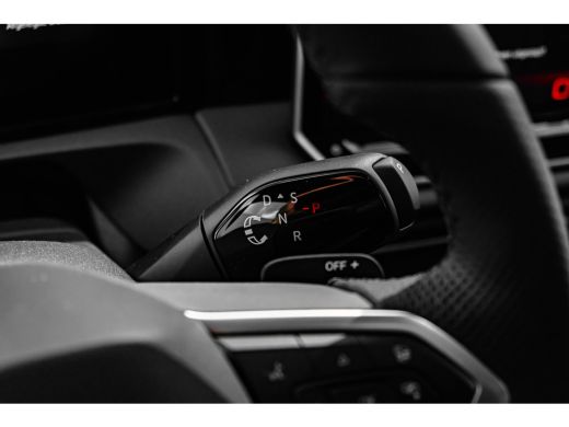 Volkswagen Tiguan R-Line Edition - eHybrid Automaat | Panoramisch schuif-, kanteldak, elektrisch bedienbaar ActivLease financial lease