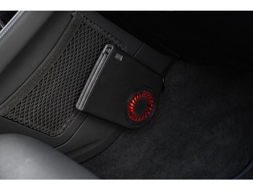 Volkswagen Touareg 3.0 TSi eHybrid 462pk 4MOTION R | Panoramadak | Trekhaak | 22" | Luchtvering | 360 Camera ActivLease financial lease