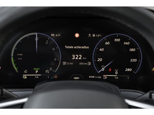 Volkswagen Touareg 3.0 TSi eHybrid 462pk 4MOTION R | Panoramadak | Trekhaak | 22" | Luchtvering | 360 Camera ActivLease financial lease