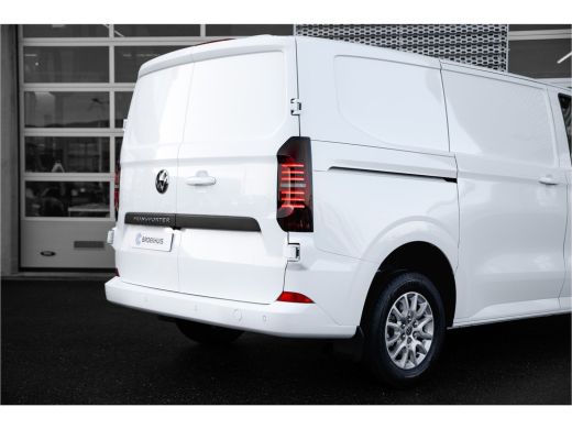 Volkswagen Transporter 2.0 TDI L1H1 28 Style | Apple Carplay/Android Auto | Buitenspiegels elektrisch inklapbaar | Buite... ActivLease financial lease