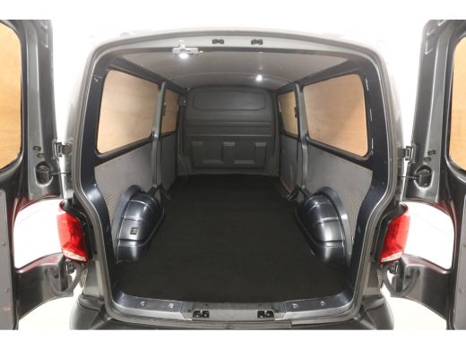 Volkswagen Transporter 2.0 TDI L2H1 | Airco | Cruise | Carplay | 2xSchuifdeur | Parkeersens. | Elektrpakket ActivLease financial lease