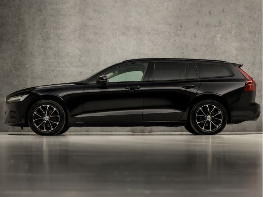 Volvo  V60 2.0 B3 Sport 177Pk Automaat (APPLE CARPLAY, LEDER, CAMERA, GETINT GLAS, STUUR/STOELVERWARMING, EL... ActivLease financial lease