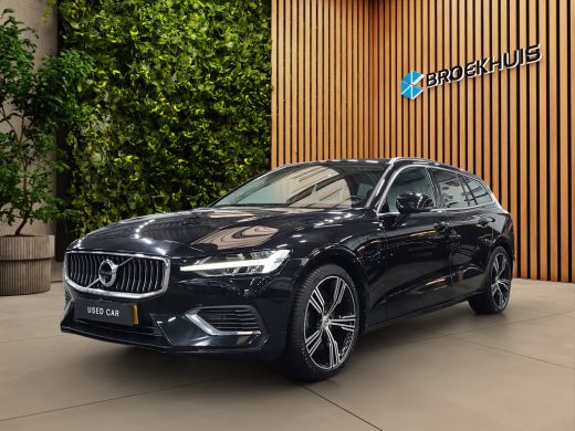 Volvo  V60 2.0 T6 Recharge AWD Inscription | Trekhaak | 360 Camera | Panoramadak | Harman/Kardon