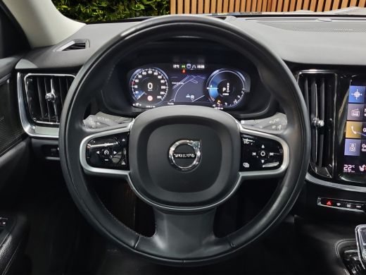 Volvo  V60 2.0 T6 Recharge AWD Inscription | Trekhaak | 360 Camera | Panoramadak | Harman/Kardon ActivLease financial lease