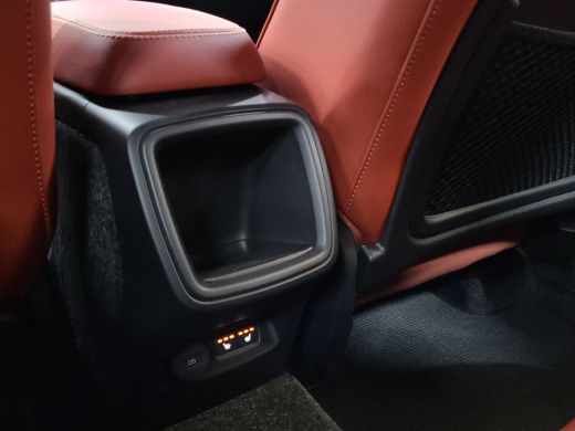 Volvo  XC40 2.0 T4 Inscription | Achteruitrijcamera | Cruise control adaptief | Stuurwiel verwarmd ActivLease financial lease