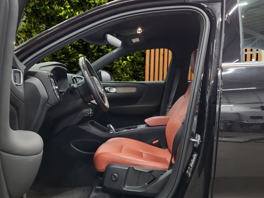 Volvo  XC40 2.0 T4 Inscription | Achteruitrijcamera | Cruise control adaptief | Stuurwiel verwarmd ActivLease financial lease