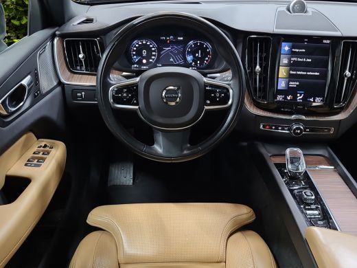Volvo  XC60 2.0 B4 Inscription | Bowers&Wilkins | Massage | Panoramadak | 360 Camera | Memory | 22" Velgen ActivLease financial lease