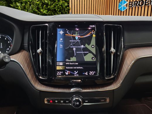 Volvo  XC60 2.0 B4 Inscription | Bowers&Wilkins | Massage | Panoramadak | 360 Camera | Memory | 22" Velgen ActivLease financial lease