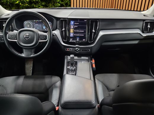 Volvo  XC60 2.0 B5 Business Pro | Trekhaak | Camera | Keyless | Adaptive Cruise ActivLease financial lease