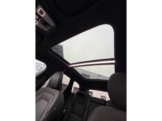 Volvo  XC60 2.0 T8 Plug-in hybrid AWD Plus Black Edition Pano-H&K-360 gr-Keyless-ACC ActivLease financial lease