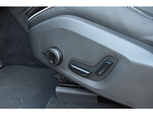 Volvo  XC60 T6 Black Edition | Harman Kardon | Panoramadak | Stoel/stuur verwarming | ActivLease financial lease