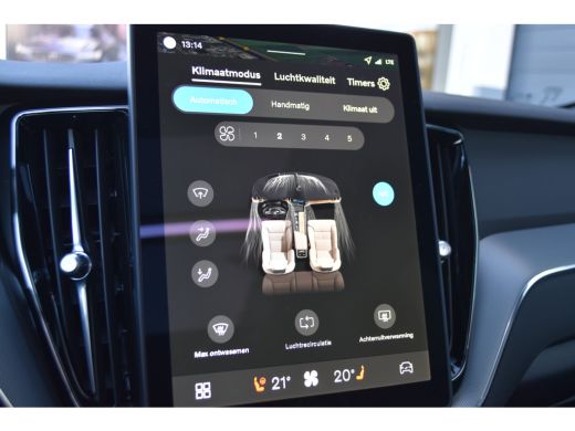 Volvo  XC60 T6 Black Edition | Harman Kardon | Panoramadak | Stoel/stuur verwarming | ActivLease financial lease