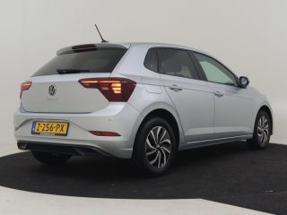 Volkswagen Polo 1.0 TSI Life Edition 95pk | Camera achter | Adaptief cruise control | Parkeersensoren v+a |  Navi...