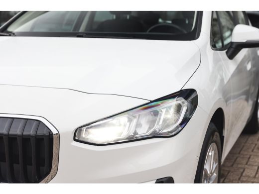 BMW 2 Serie 218i Automaat / Parking Assistant / DAB ActivLease financial lease