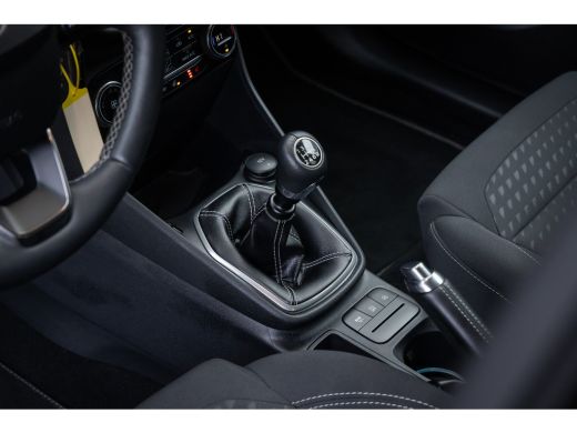 Ford Fiesta 1.0 EcoBoost Titanium | Trekhaak | Stuur/stoel/voorruit verwarming | Apple Carplay/Android Auto/n... ActivLease financial lease