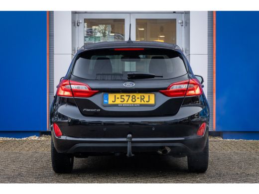 Ford Fiesta 1.0 EcoBoost Titanium | Trekhaak | Stuur/stoel/voorruit verwarming | Apple Carplay/Android Auto/n... ActivLease financial lease